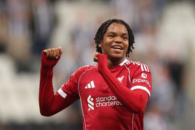 Mohamed Salah warns Rio Ngumoha about 'fake' appreciation as Liverpool youngster gets social media advice