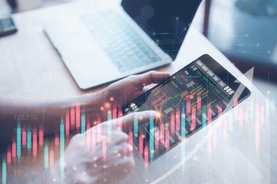 Wall Street's Most Accurate Analysts Give Their Take On 3 Financial Stocks With Over 11% Dividend Yields