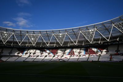 West Ham fans’ advisory group issues vote of no confidence in club board