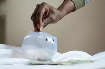 Why Do Some Households Refuse to Budget Even When Struggling