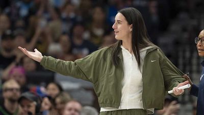 Caitlin Clark Had Sassy Gesture for Ex-Teammate DeWanna Bonner in Fever-Mercury