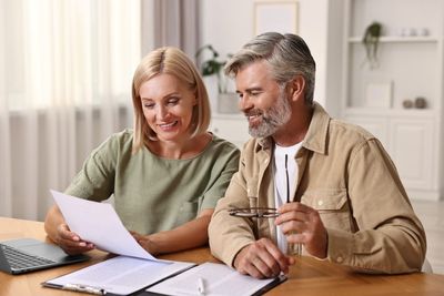 Are DINKs Falling Behind in Retirement Because They Wait Too Long to Start?