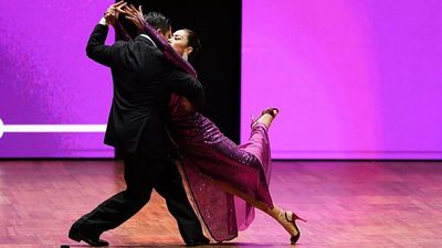 Argentine dance partners win top prize at world tango championship