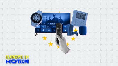 What Internet-connected devices do EU citizens use the most?