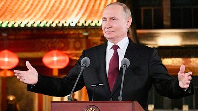 Russia's Putin willing to meet Ukraine's Zelenskyy if he 'comes to Moscow'