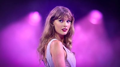 Roger Goodell Addresses Possibility of Taylor Swift Playing Super Bowl Halftime Show