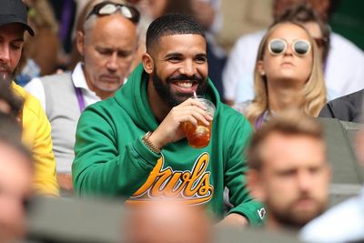 Drake defies curse with $300,000 wager on Jannik Sinner to win US Open