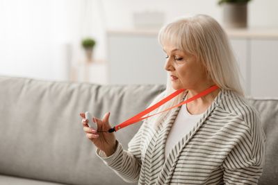 6 Unexpected Situations That Trigger Panic Buttons in Retirement Homes