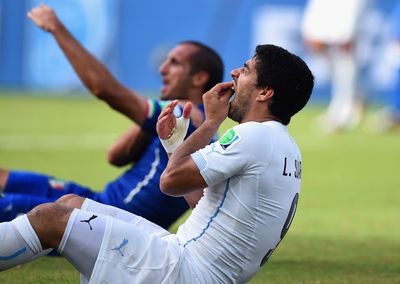 Luis Suarez's Most Insane Moments in Soccer