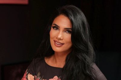 10 Photos of Sadia Khan: 'High-Value' Dating Coach Accused of Having an Affair with Engaged Man