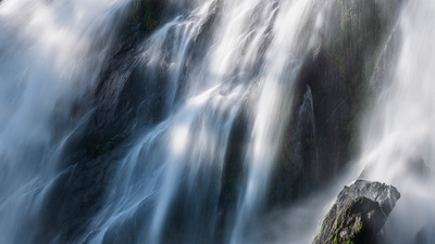 One hiker confirmed dead, two missing after tumble from Canadian waterfall