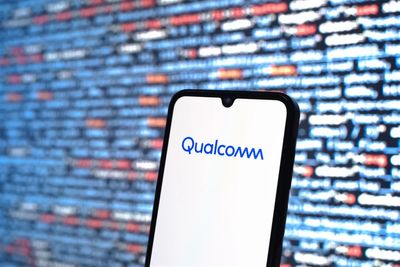 Why Qualcomm Is Outperforming NVIDIA After Months of Lagging