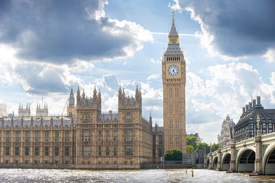 Big Ben’s Elizabeth Tower restoration shortlisted for RIBA architecture award
