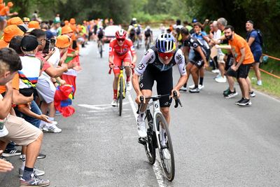 Jonas Vingegaard and Tom Pidcock take time on rivals on stage 11 of Vuelta a España as day ends without a winner