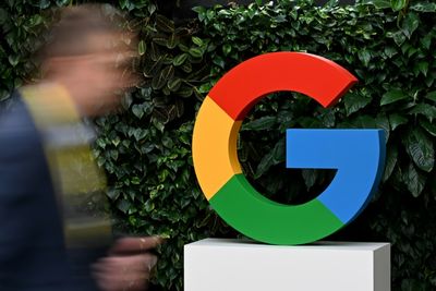 Jury Tells Google To Pay $425 Mn Over App Privacy