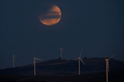 'Blood Moon' To Rise During Total Lunar Eclipse Sunday Night