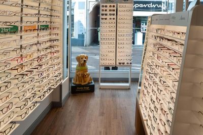 High street optometrists and opticians to be given new powers