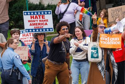 JD Vance heckled during visit to Minneapolis church shooting site: ‘Protect our kids’