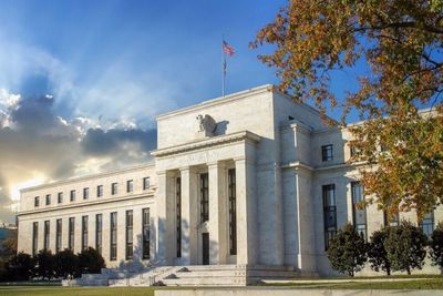 Federal Reserve To Follow 'Slower Rate Cutting Cycle' Despite Trump's Pressure As Beige Book Dampens Sentiment: Don't Expect 50 Bps Cut Hints Shapiro