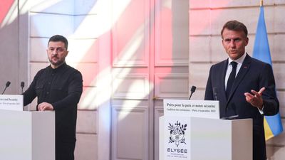 Macron says 26 countries pledge troops as a 'reassurance force' for Ukraine