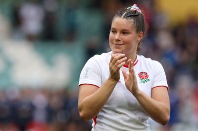 Women's Rugby World Cup: Jess Breach wants England to show predatory side and maintain her remarkable run