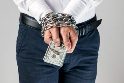 10 Greedy Behaviors That Sparked Financial Fraud Cases
