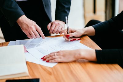 6 Situations Where Cosigning Has Ended in Bankruptcy