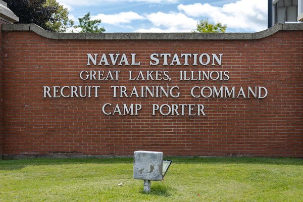 Pentagon allows ICE to use Navy base as launchpad for immigration raids in Chicago: report