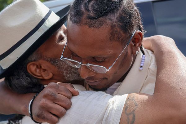 Man freed after nearly 3 decades in Minnesota prison after he's cleared of murder he did not commit