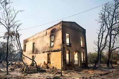 A California Gold Rush town was like ‘going back in time’. Then came a wildfire
