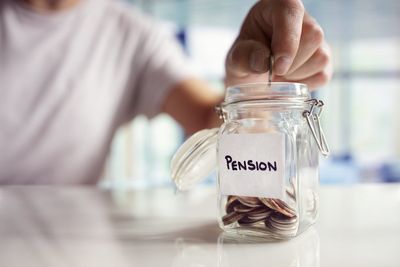 Track down old pensions and prioritise long-term finances, Britons urged