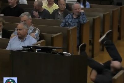 New Jersey man breakdances during town hall meeting