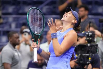 Amanda Anisimova ends Naomi Osaka’s resurgence to book US Open final spot