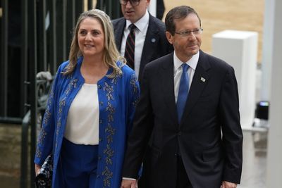 Minister defends prospect of Government meeting Israeli president in UK