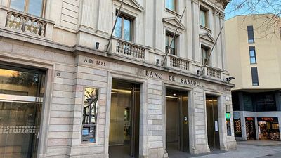 Spanish megabank in the making: BBVA gets greenlight to buy up Banco Sabadell