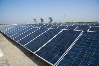 Daqo New Energy: Solar Monopoly Launches $100M Buyback