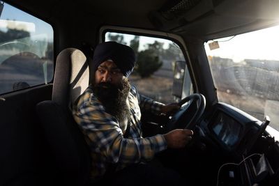 Sikh truckers see spike in anti-immigrant vitriol after deadly Florida crash