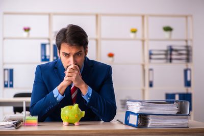 Why Do High-Income Earners Still Live Paycheck to Paycheck