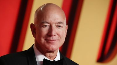 5 Billionaires Who Have a Shot at Becoming the Next Jeff Bezos