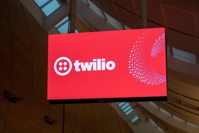 This Twilio Analyst Begins Coverage On A Bullish Note; Here Are Top 5 Initiations For Friday