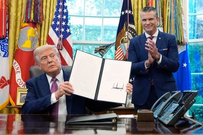 Trump news live: President rebrands Pentagon to ‘Department of War’ as Hegseth promises ‘maximum lethality’