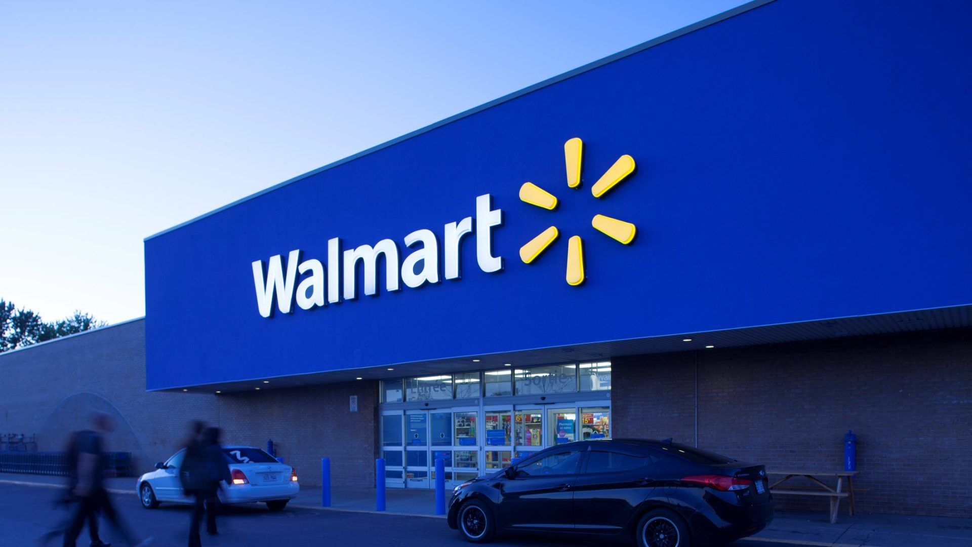Walmart Halloween deals and decorations