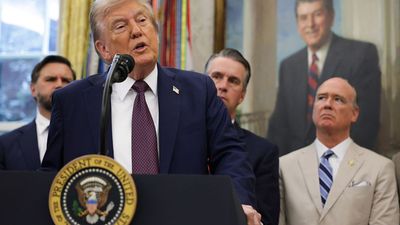 Donald Trump, who is ready to present America’s ‘treasure’ to Russia, pressures Europe to cut off Putin’s massive funding source