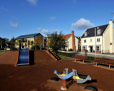 Children in England ‘face barriers to outdoor play due to poor planning’