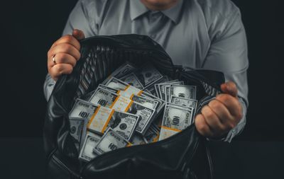 6 Fraudulent Charities That Collected Millions Before Being Exposed