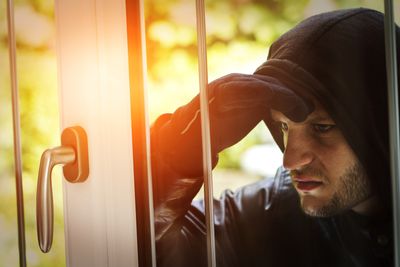 10 Home Safety Mistakes That Make Break-Ins Easier
