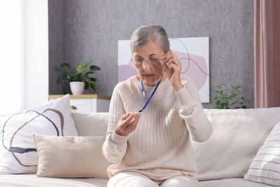 Why Are Some Seniors Refusing to Use Emergency Alert Devices?