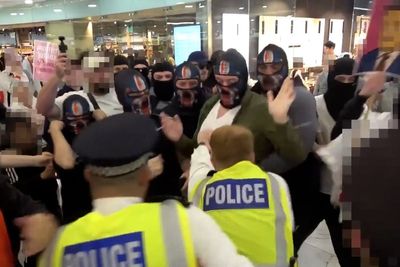 Met Police releases footage of Canary Wharf protest clash amid claims of force