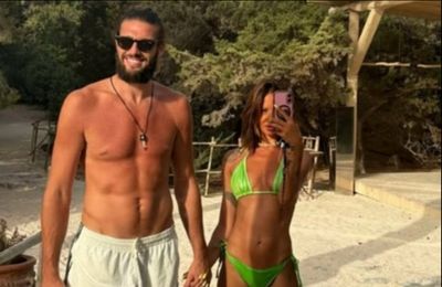Andy Carroll and Lou Teasdale split?