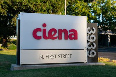 Ciena Analysts Boost Their Forecasts After Upbeat Q3 Results
